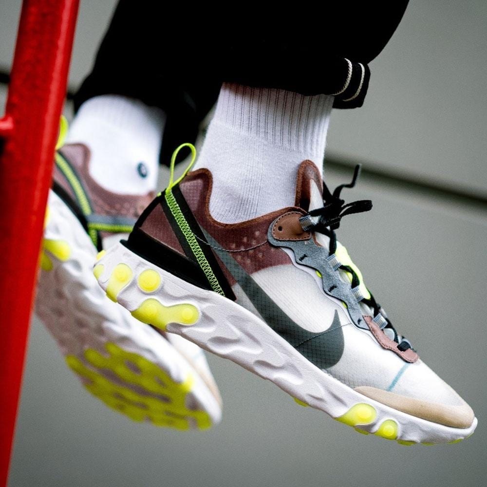 Nike React Element, Women’s Size 9 - image 1